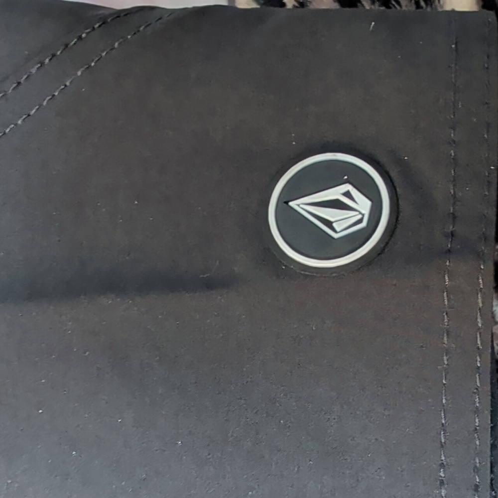 Volcom Simply Solid 11 Inch Boardshorts Black Womens Size 0 Nwt - Picture 7 of 9